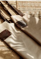 Leren Schort met naam licht grijs