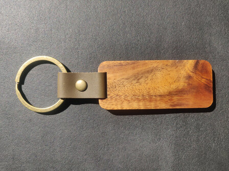 houten sleutelhanger met naam