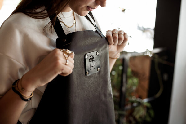 Leren schort met naam