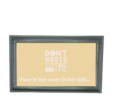 Horloge en zonnebrilbox met eigen gravure